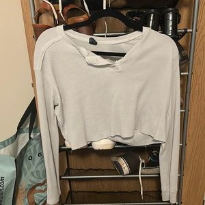 Super cropped sweater